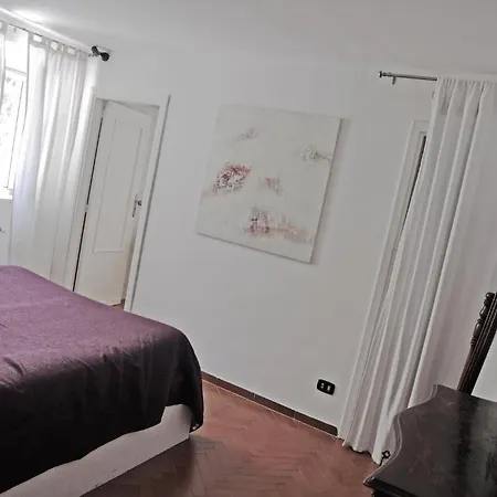 Residenza Le Rose D'arte Naples