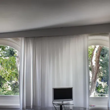 Apartment Residenza Le Rose D'arte Naples