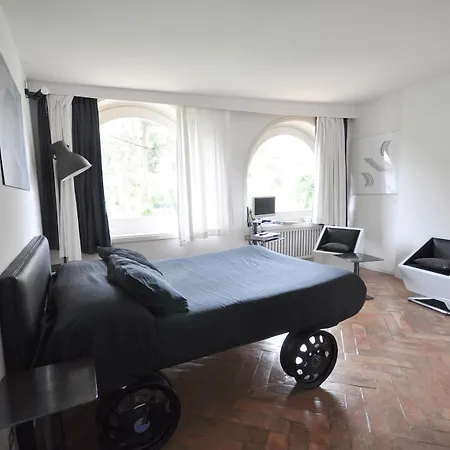 Residenza Le Rose D'arte Διαμέρισμα *