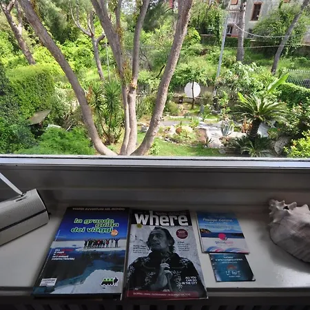 Residenza Le Rose D'arte Διαμέρισμα