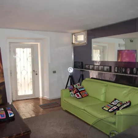 Residenza Le Rose D'arte Appartamento Napoli